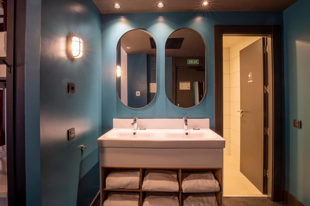 Bed in 8-Bed Mixed Dormitory Room,1123421952:JPEG